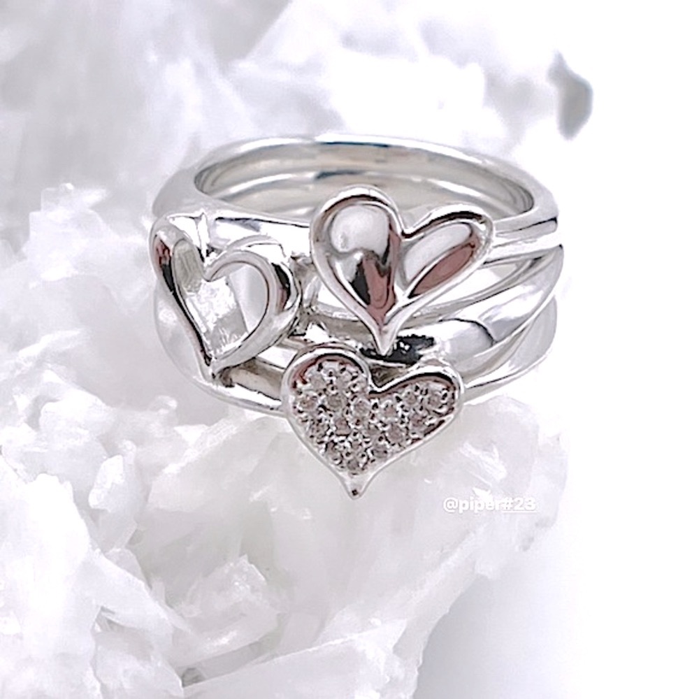 Judith Ripka Fine Jewelry Eros Triple Heart Diamond Ring - size 7